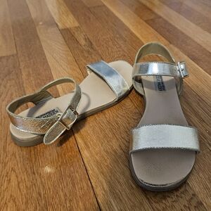 Steve Madden Gold Daryn Sandals